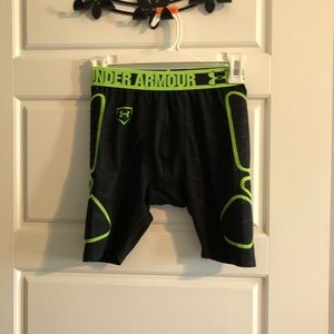 Under Armour boys compression shorts